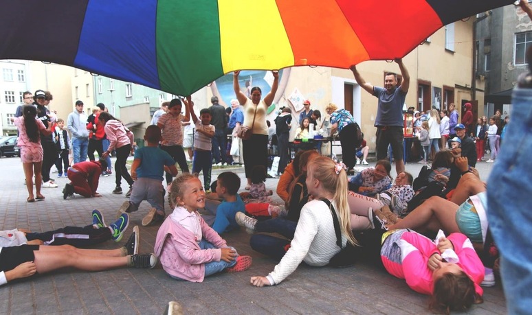 Twoje dziecko źle zachowuje się w przedszkolu? To nie jest kwestia „niegrzeczności”